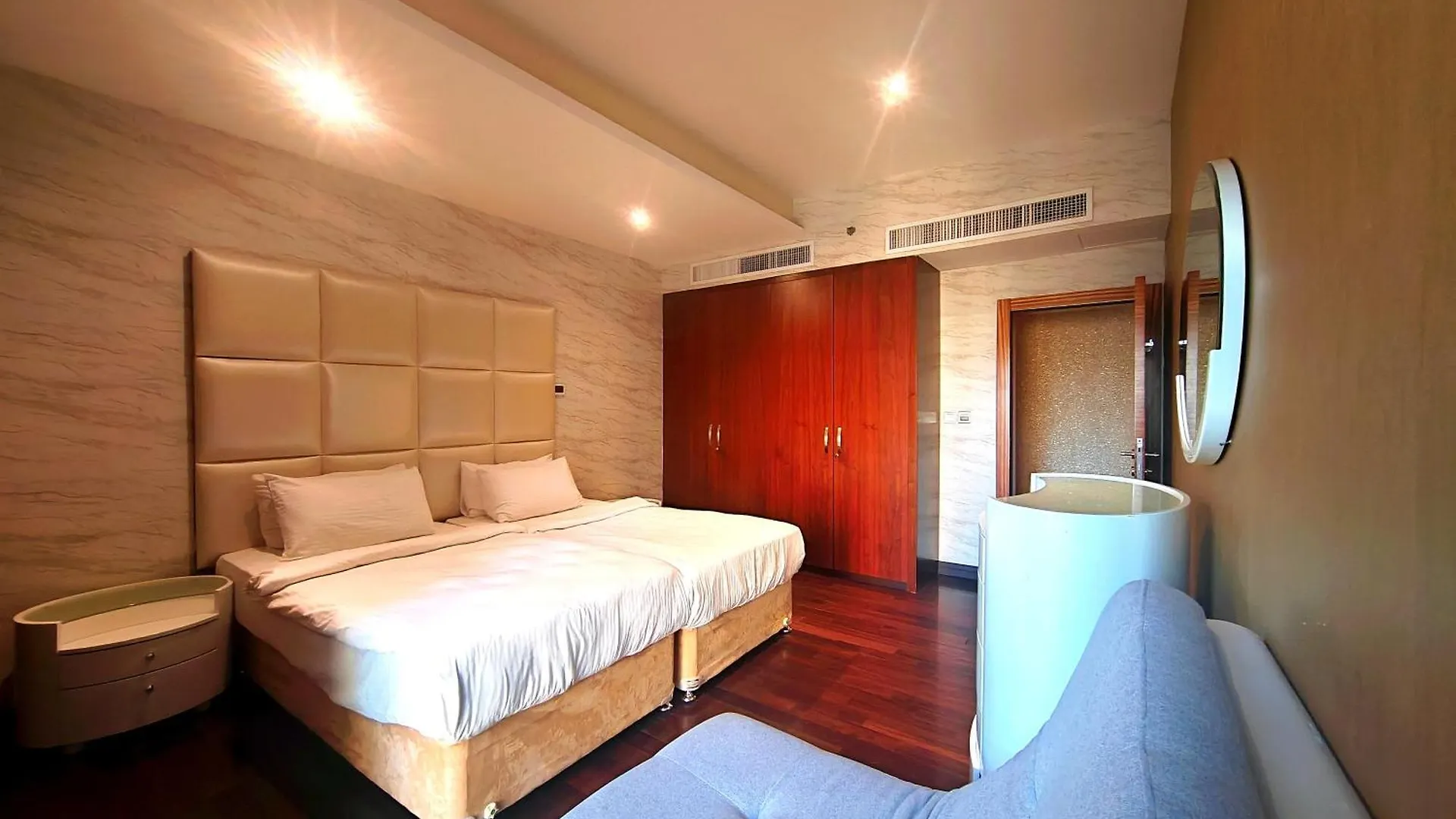 Artistic Penthouse With Amazing Jbr Beach And Sea View Dubai Apartment