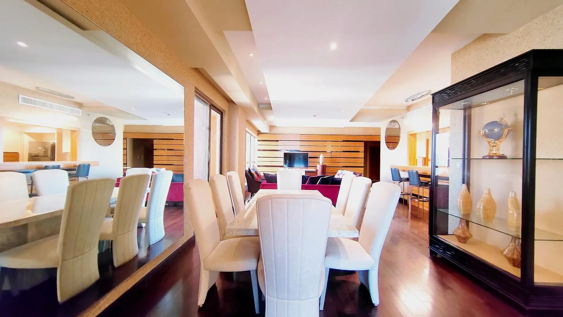 Artistic Penthouse With Amazing Jbr Beach And Sea View Dubai 0*,