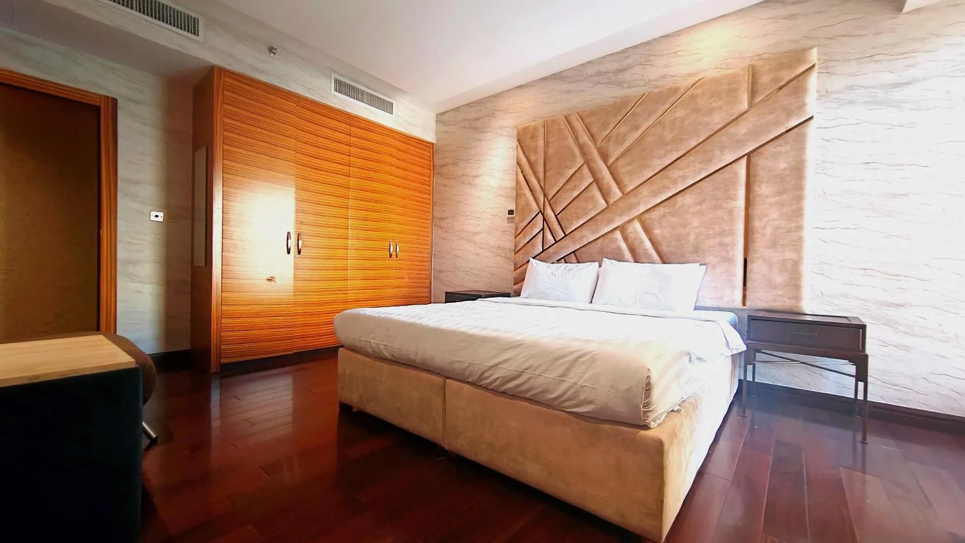 アパート Artistic Penthouse With Amazing Jbr Beach And Sea View ドバイ