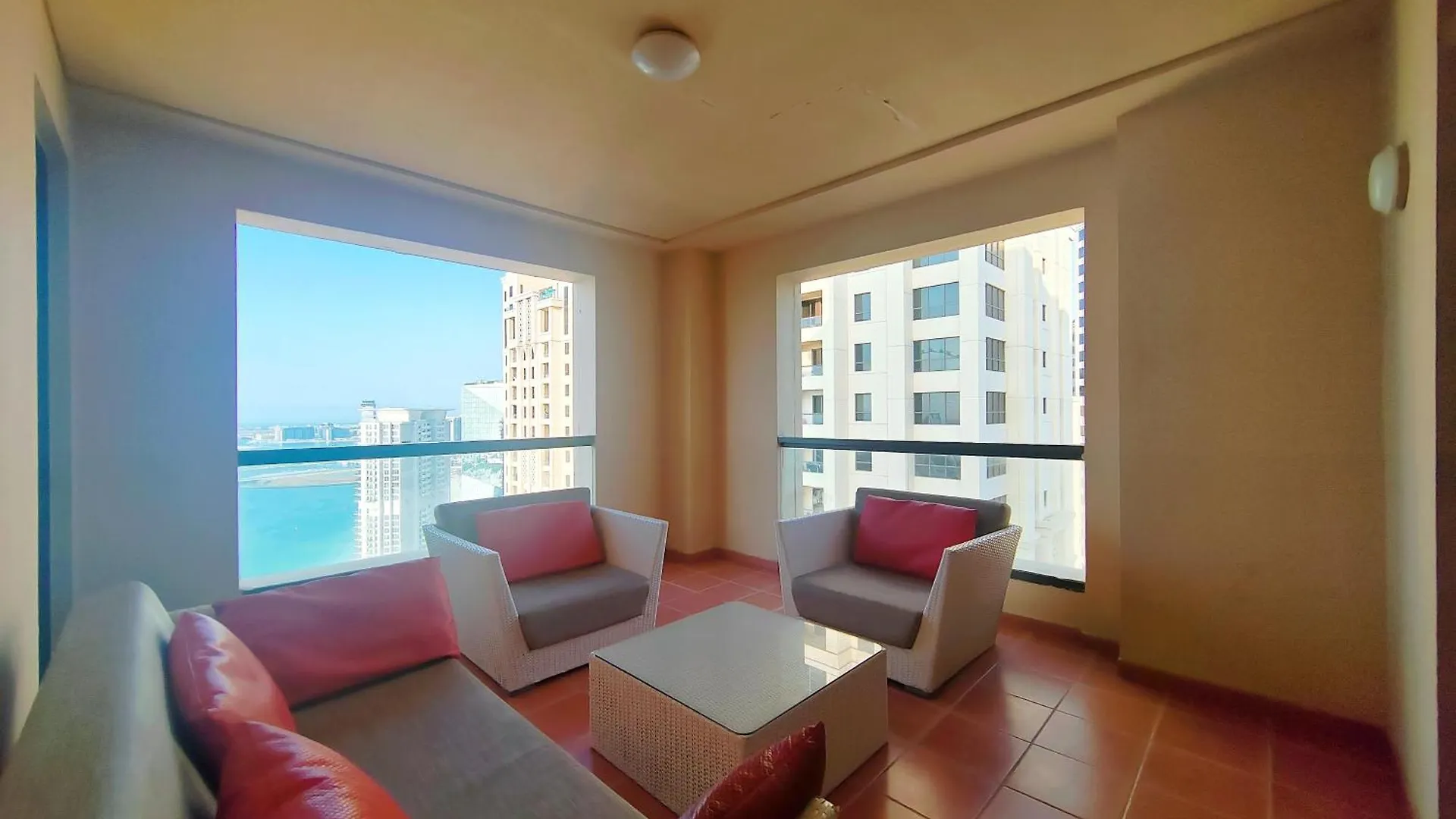 アパート Artistic Penthouse With Amazing Jbr Beach And Sea View ドバイ